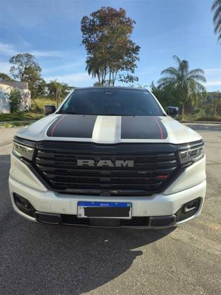 RAM RAMPAGE 2.0 HURRICANE 4 TURBO GASOLINA R/T 4X4 AUTOMÁTICO